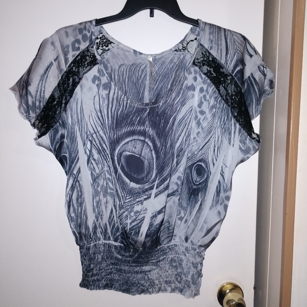 $⬇️ 🖤 Oatt USA Black Silver Blouse Sz Small 🖤